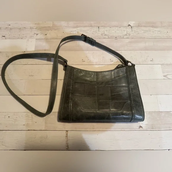 Frye light blue leather shoulder or crossbody bag - Picture 1 of 12